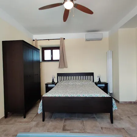 Apartman Cascina Luisa, Calosso